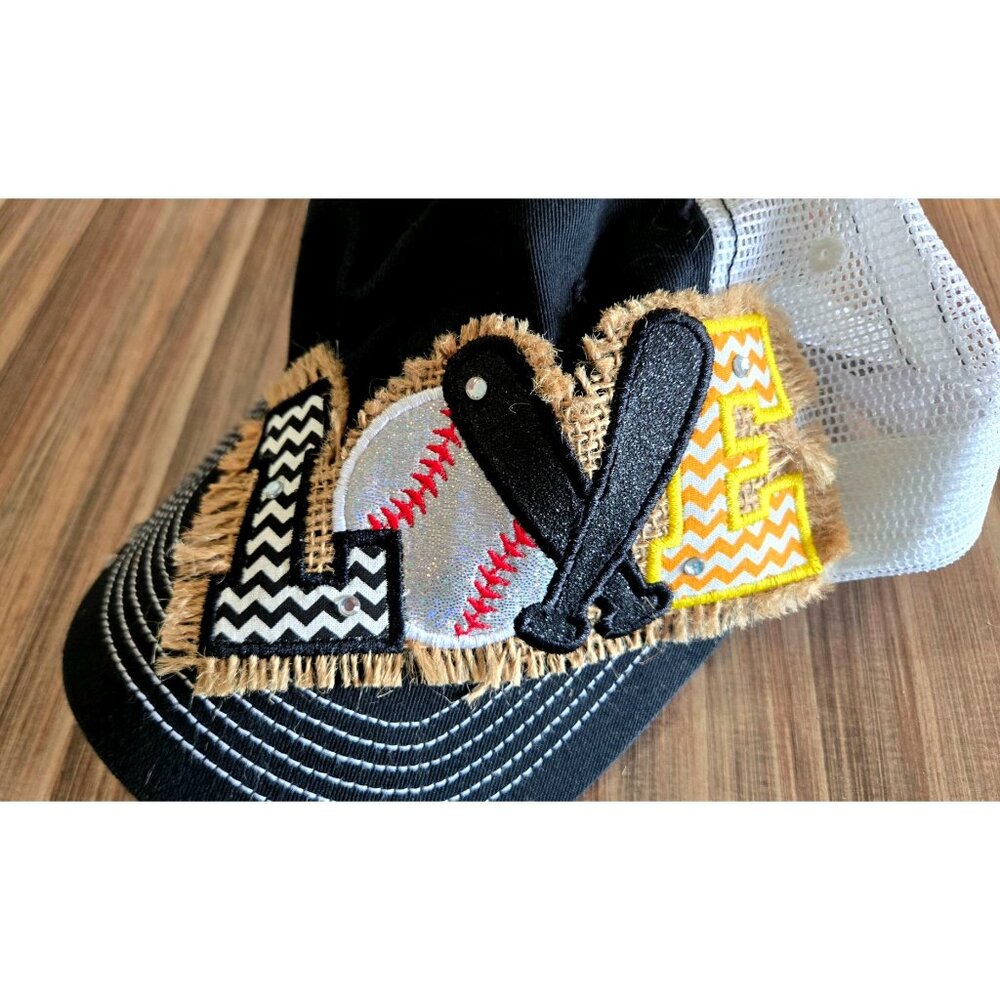 Baseball Cap Womens Love by District OS Adjustable Back Love Patch Ball & Bat - Picture 4 of 10